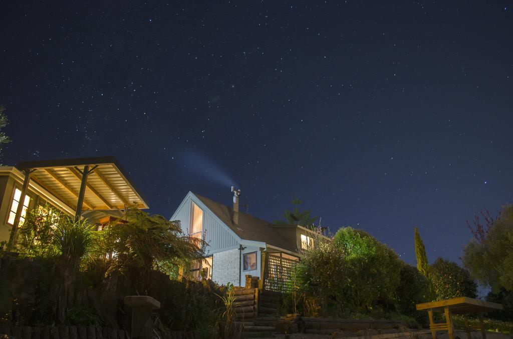 Starry Nights Cabin Fever Waikino Exterior foto